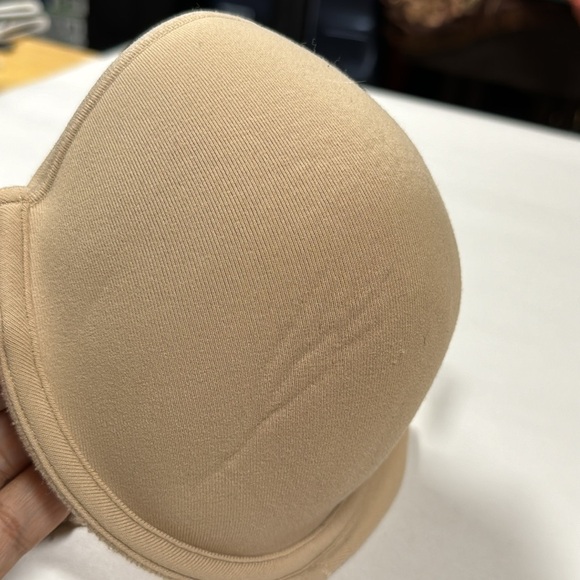 Natori Beige Bra - Picture 2 of 9